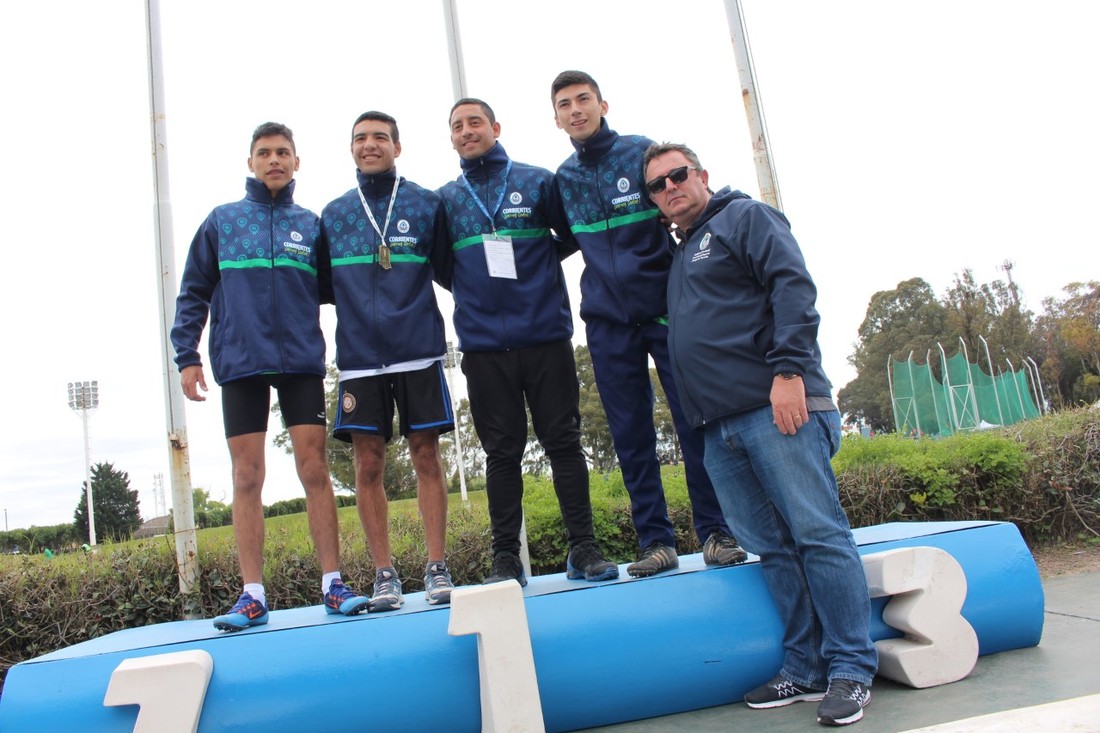 003_terrile_con_medallistas