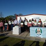 Entrega_de_certificados_en_colonia_carolina_(2)