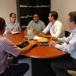 Reuni%c3%b3n_ahmar_con_empresarios